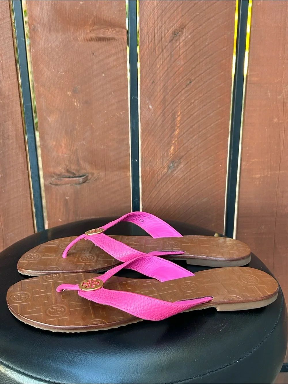 Tory Burch Thora Leather Hibiscus Sandals size 8M in Hibiscus - Picture 7 of 8